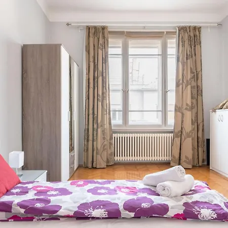 Parkside * Budapest