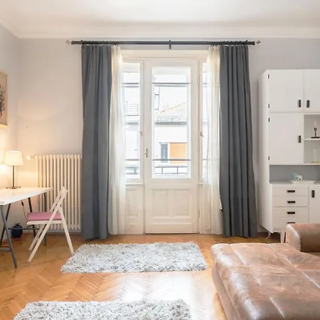 Apartment Parkside *