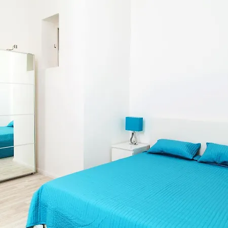 Lägenhet Pelicanstay At Riverside Danube