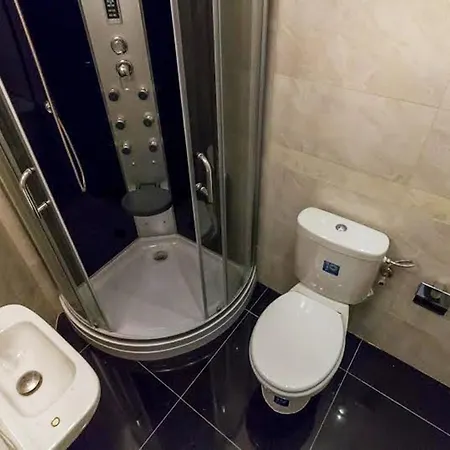 Lägenhet Pelicanstay At Riverside Danube *
