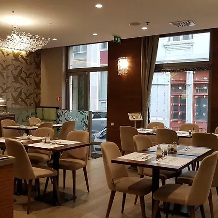Hotel Charm - Formerly Boutique 4*