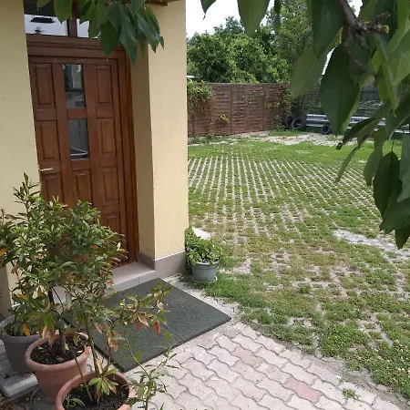 Kisherceg Szallashely Budapest
