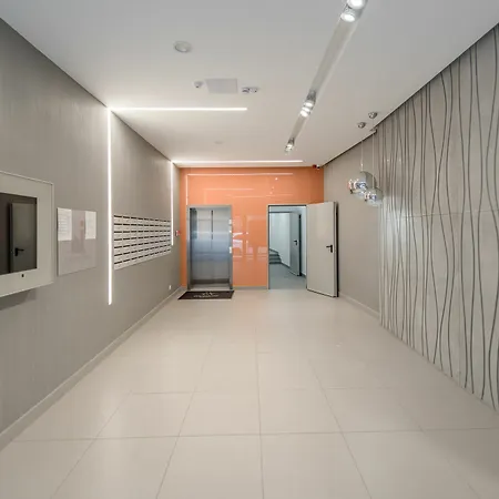 Oasis At Broadway Apartman *