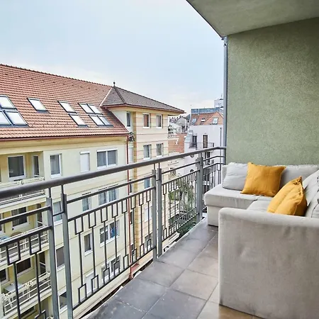 Apartment G1 - *
