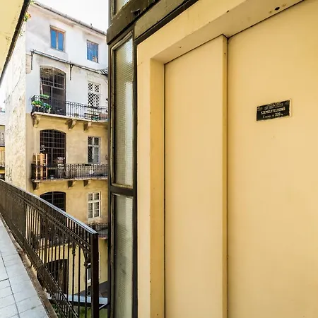 Apartment Bpr Little Attractico Budapest