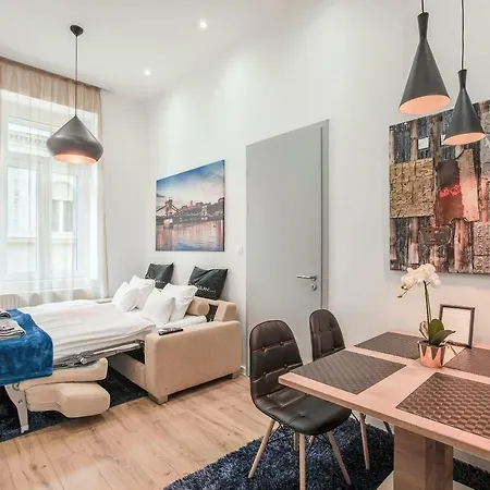 Apartment Broadway *
