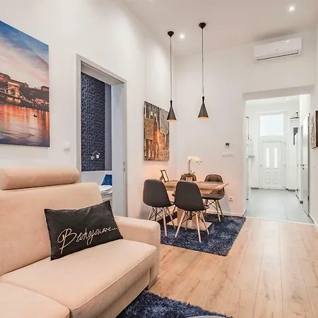 Apartment Broadway *