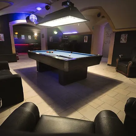 The Bachelor Private Club Holiday home