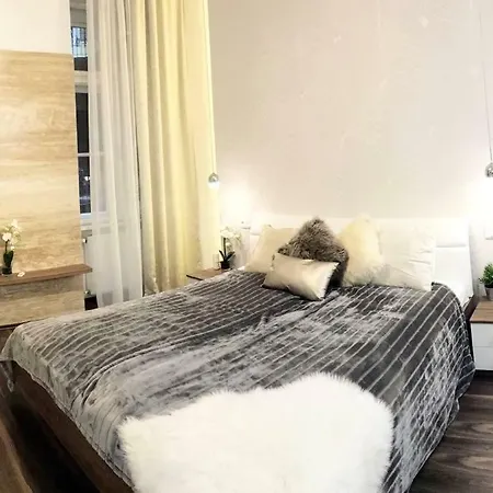 Grand Eliza 3bedroom Luxury Apt At Blaha Apartment Budapest