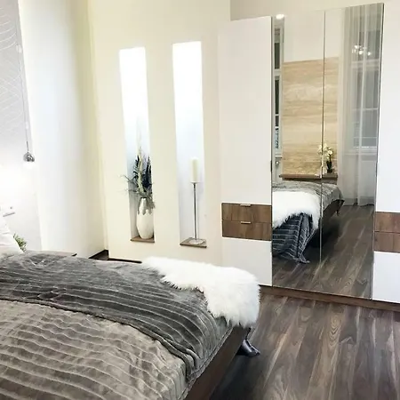 Grand Eliza 3bedroom Luxury Apt At Blaha * Budapest