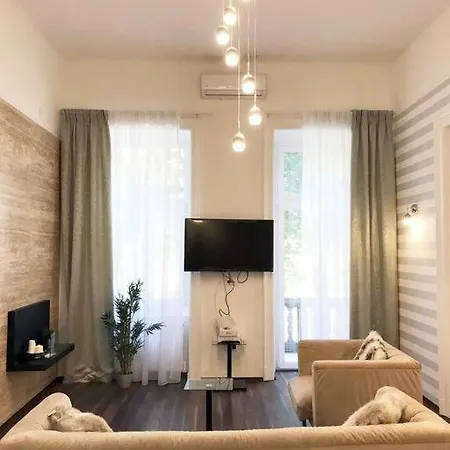 Grand Eliza 3bedroom Luxury Apt At Blaha * Budapest