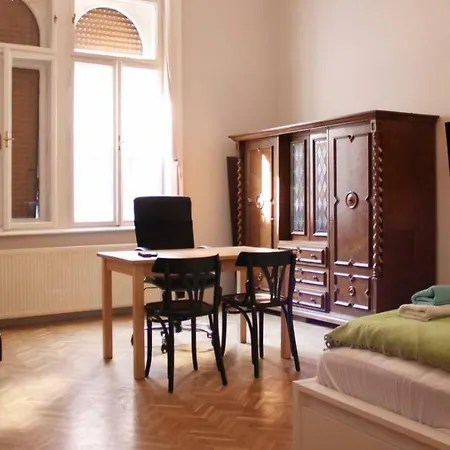 Dob15 Big Budapešť