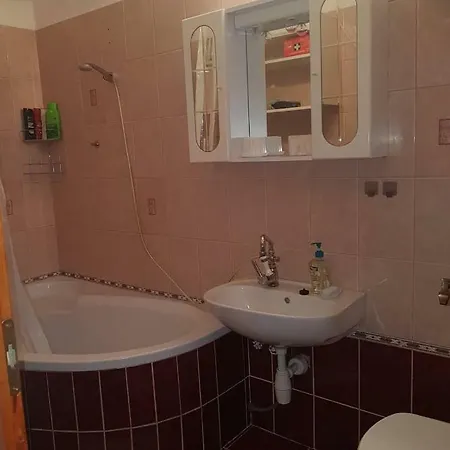 Vegas Zuglo Apartmán *