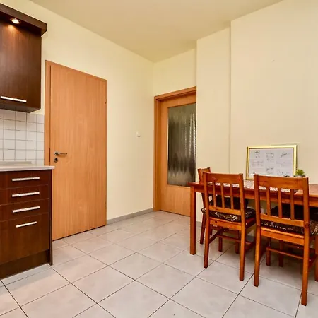 Cappuccino With Balcony And Free Parking Apartament *