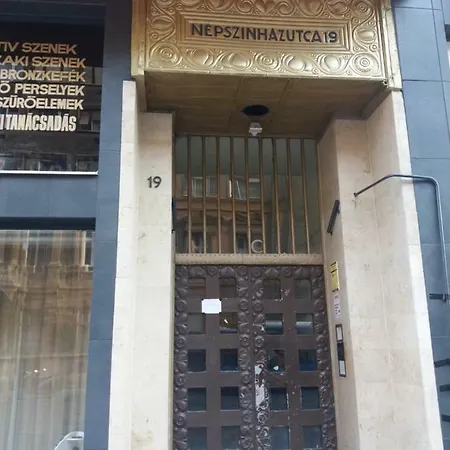 Free Garage!!! Downtown Near The New York Coffee House * Βουδαπέστη