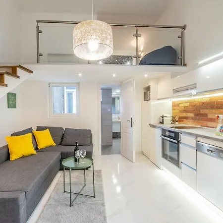 Apartment Paulay Boutique Residences Downtown *