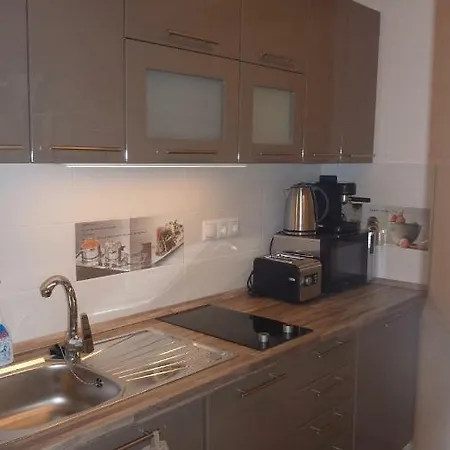 Brand New In The Center Apartment *