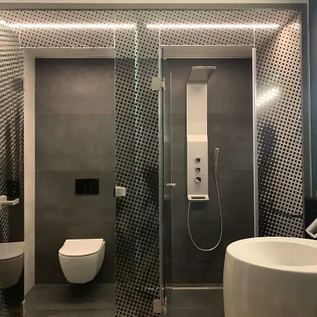 Paulay Apartament *