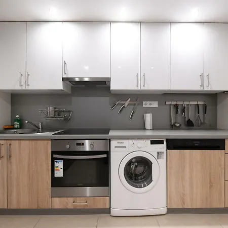 Cosy 2 Bedroom Flat In The Heart Of Budapest
