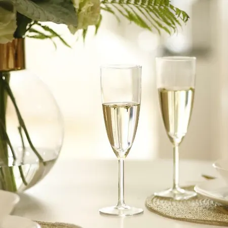 Deluxe With 2 Bedrooms And Ac Apartment Budapest