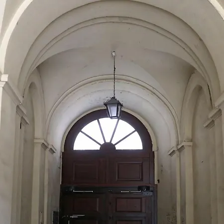 Appartement Central Apartman 3 Bdr, 2 Bath+3a/c+free Parking+quite