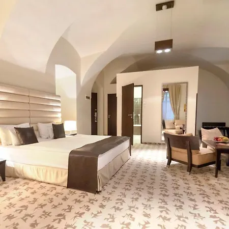 Buda Castle Ξενοδοχείο 4*