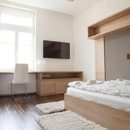 Apartment Downtown Ulloi 3 *