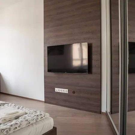 Apartment Downtown Ulloi 3