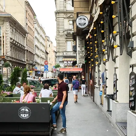 Apartament Center Cozy Akacfa
