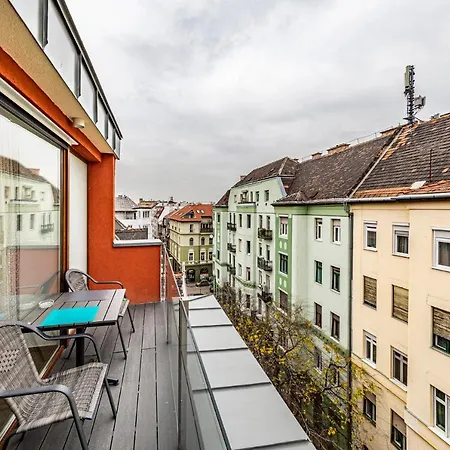 Enjoy Aparthotel Budapest