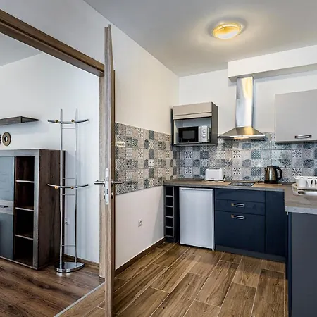 Enjoy 4* Budapest