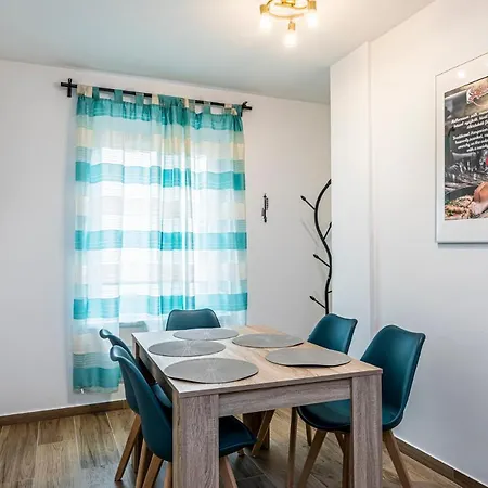 Enjoy 4* Budapest